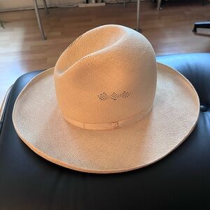Monte Cristi custom hat. Santa Fe, New Mexico.